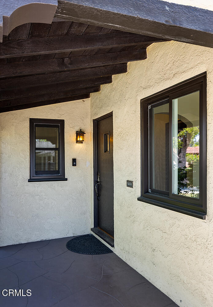 824 Palm Drive Glendale, CA 91202 - Photo 3 of 24 a view of a front door of the house