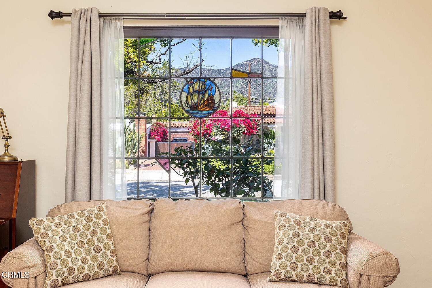 824 Palm Drive Glendale, CA 91202 - Photo 7 of 24 a living room with furniture and a potted plant