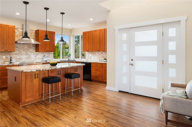 $1,400,000 | 5127 South Orcas Street, Seattle, WA 98118