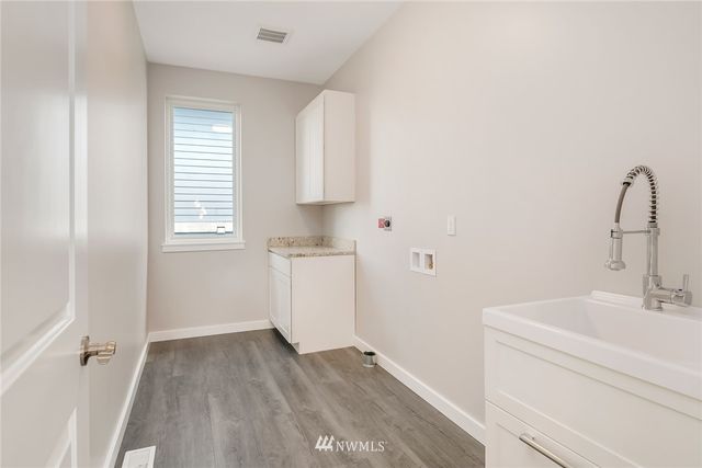 $1,400,000 | 5127 South Orcas Street, Seattle, WA 98118