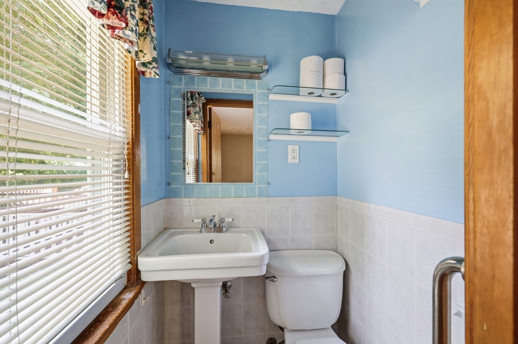 199 Birch Road Longmeadow, MA 01106 - Photo 26 of 37