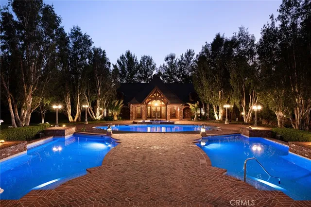 a building outdoor space with patio furniture