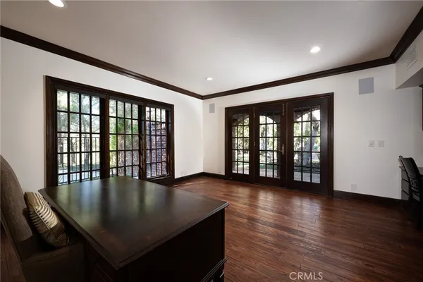 a view of a tennis court