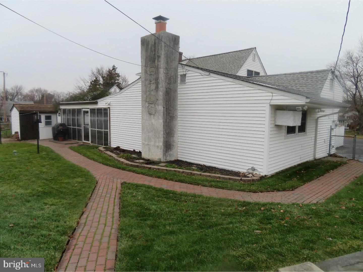 4 Harrow Road Levittown, PA 19056 - Photo 21 of 22 Gallery Image 21
