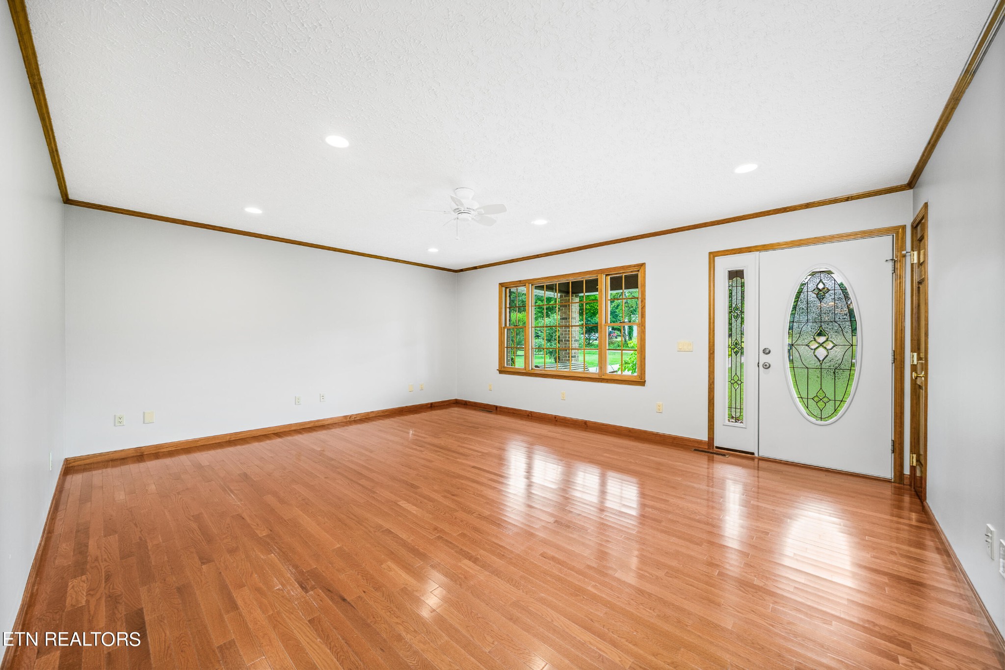 122 Deep Water Road Crossville, TN 38571 - Photo 10 of 30 Gallery Image 10