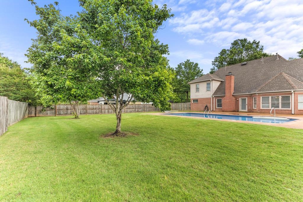 520 Hughes Road Collierville, TN 38017 - Photo 2 of 22 Gallery Image 2