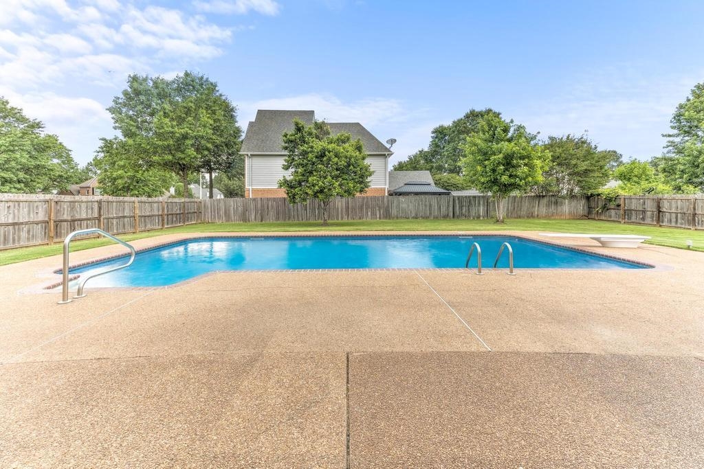 520 Hughes Road Collierville, TN 38017 - Photo 4 of 22 Gallery Image 4