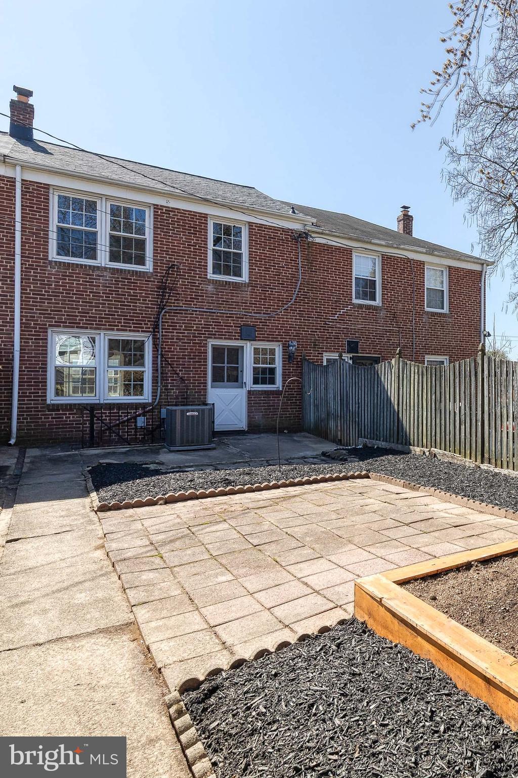 130 Dumbarton Road Baltimore, MD 21212 - Photo 20 of 22