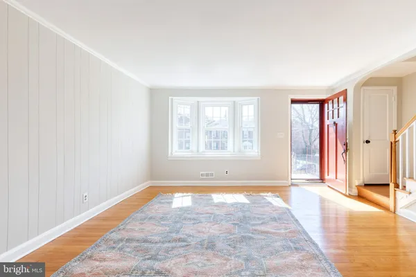 $2,750 | 130 Dumbarton Road, Baltimore, MD 21212