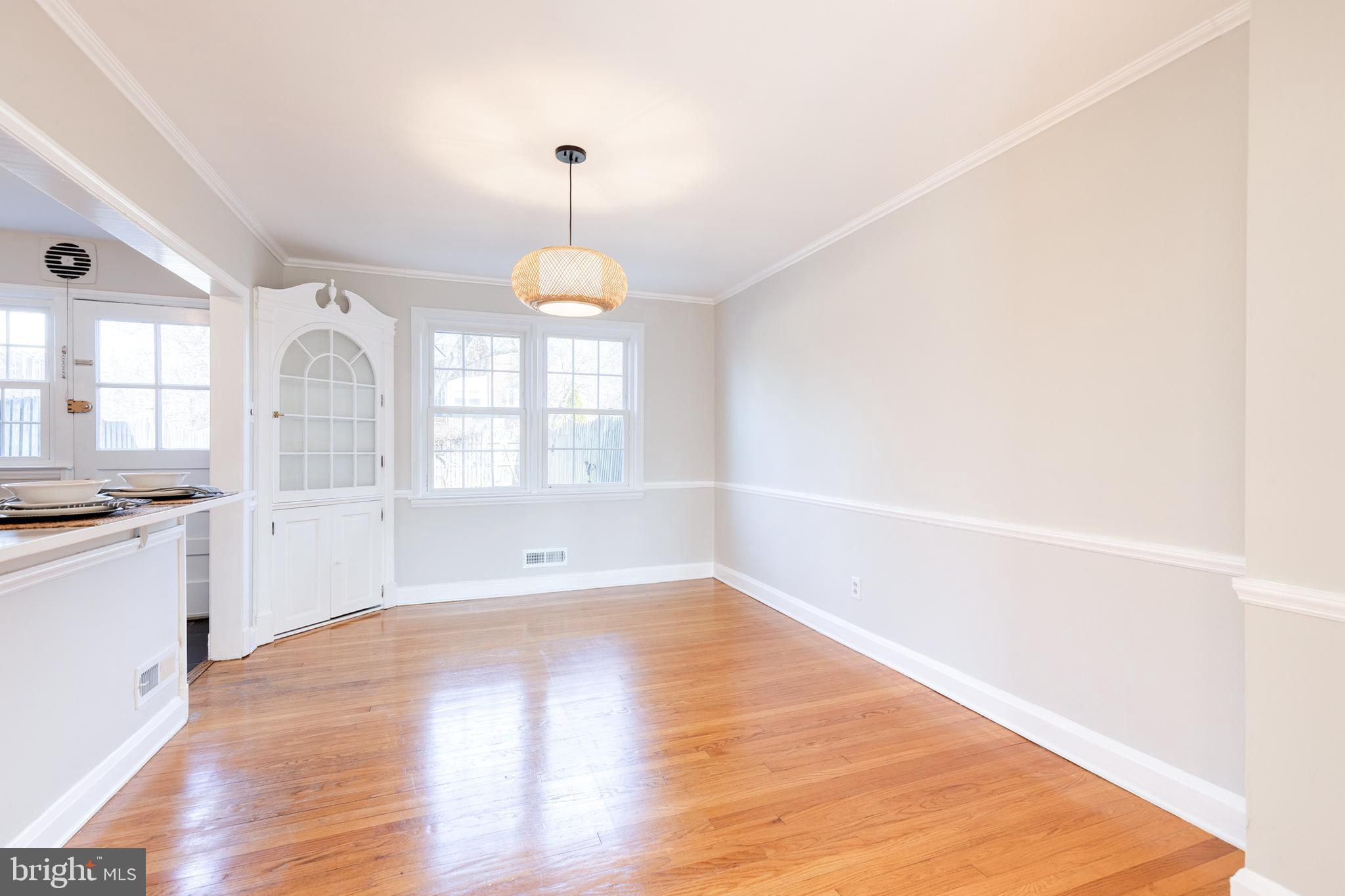 130 Dumbarton Road Baltimore, MD 21212 - Photo 6 of 22