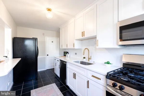 $2,750 | 130 Dumbarton Road, Baltimore, MD 21212
