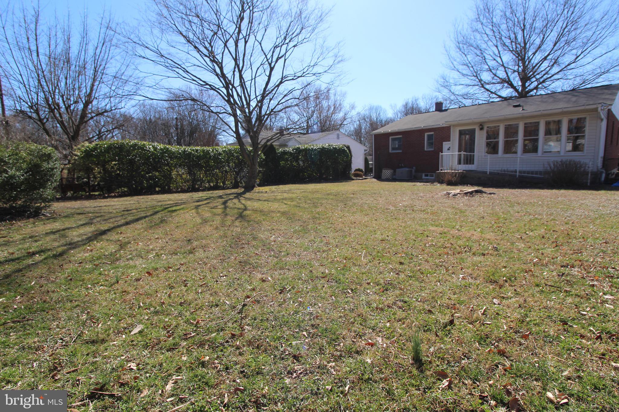105 Woodwind Road Baltimore, MD 21228 - Photo 36 of 43 Exterior Rear