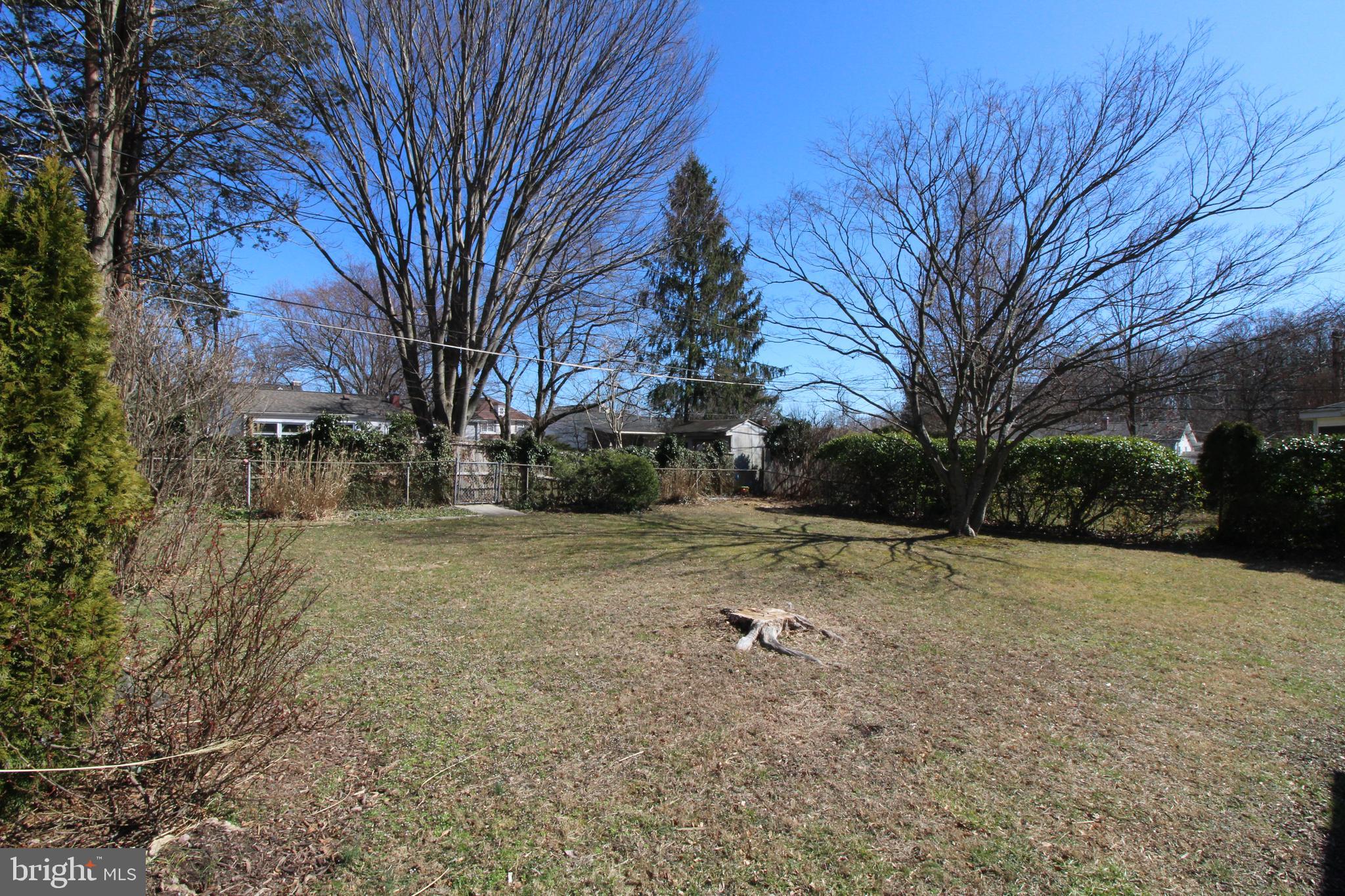 105 Woodwind Road Baltimore, MD 21228 - Photo 42 of 43 Backyard