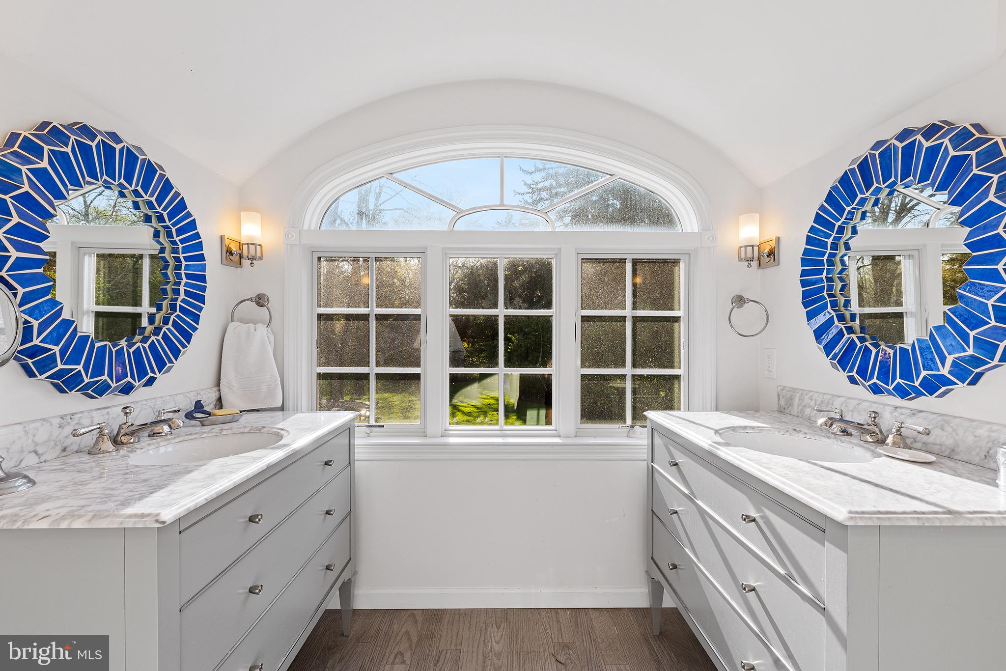 410 North Valley Forge Road Devon, PA 19333 - Photo 25 of 65 En suite bath double sinks