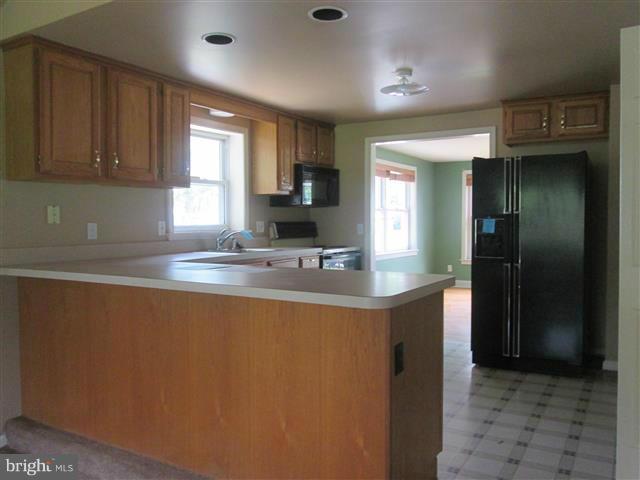 9 South 8th Street Ridgely, MD 21660 - Photo 5 of 20 Kitchen