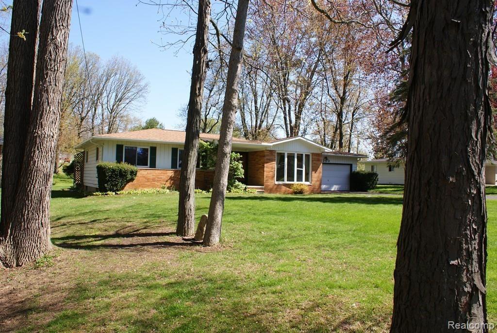 4200 Davison Road Lapeer, MI 48446 - Photo 8 of 60 DSC07051.jpg