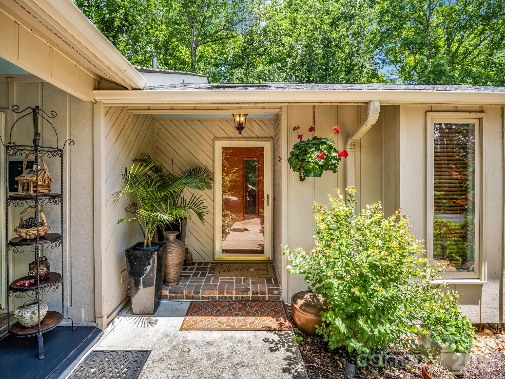 154 Fairlane Road Columbus, NC 28722 - Photo 5 of 48