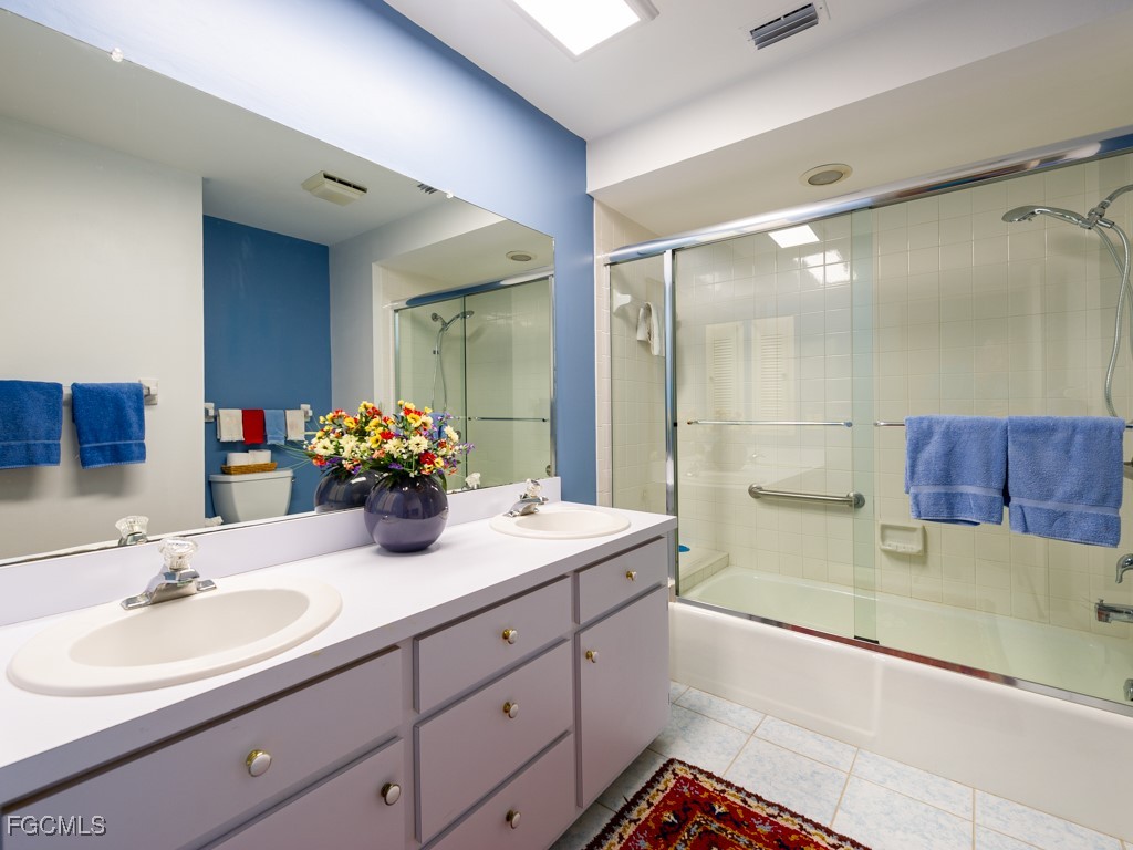 1379 Albatross Road Sanibel, FL 33957 - Photo 24 of 50