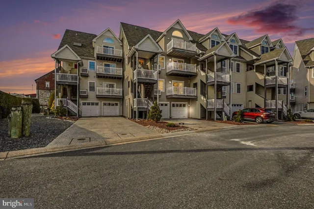 $550,000 | 202 Pointe Way, Unit 202B, Havre de Grace, MD 21078