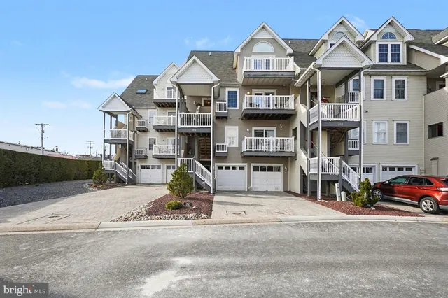 $550,000 | 202 Pointe Way, Unit 202B, Havre de Grace, MD 21078