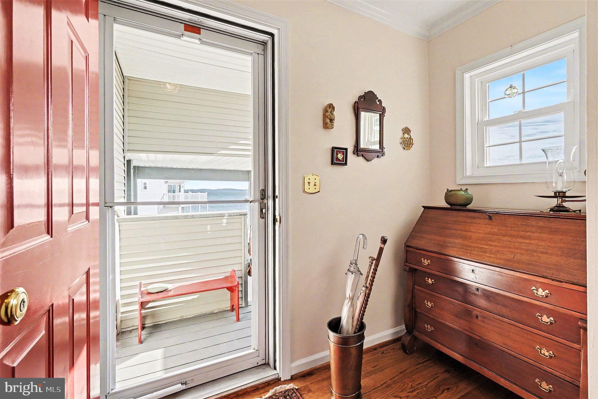 202 Pointe Way, Unit 202B Havre de Grace, MD 21078 - Photo 40 of 72 Foyer