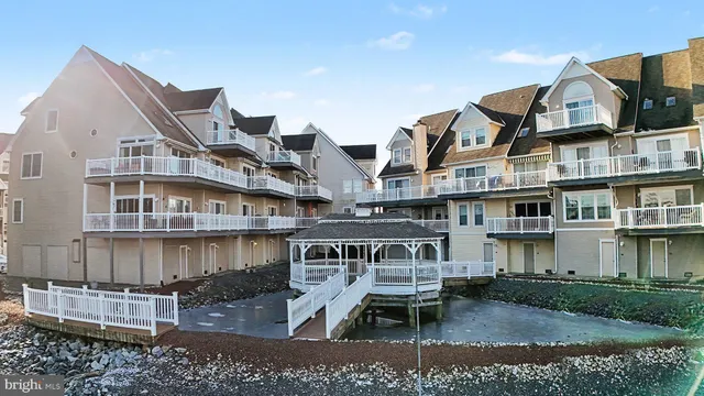 $550,000 | 202 Pointe Way, Unit 202B, Havre de Grace, MD 21078