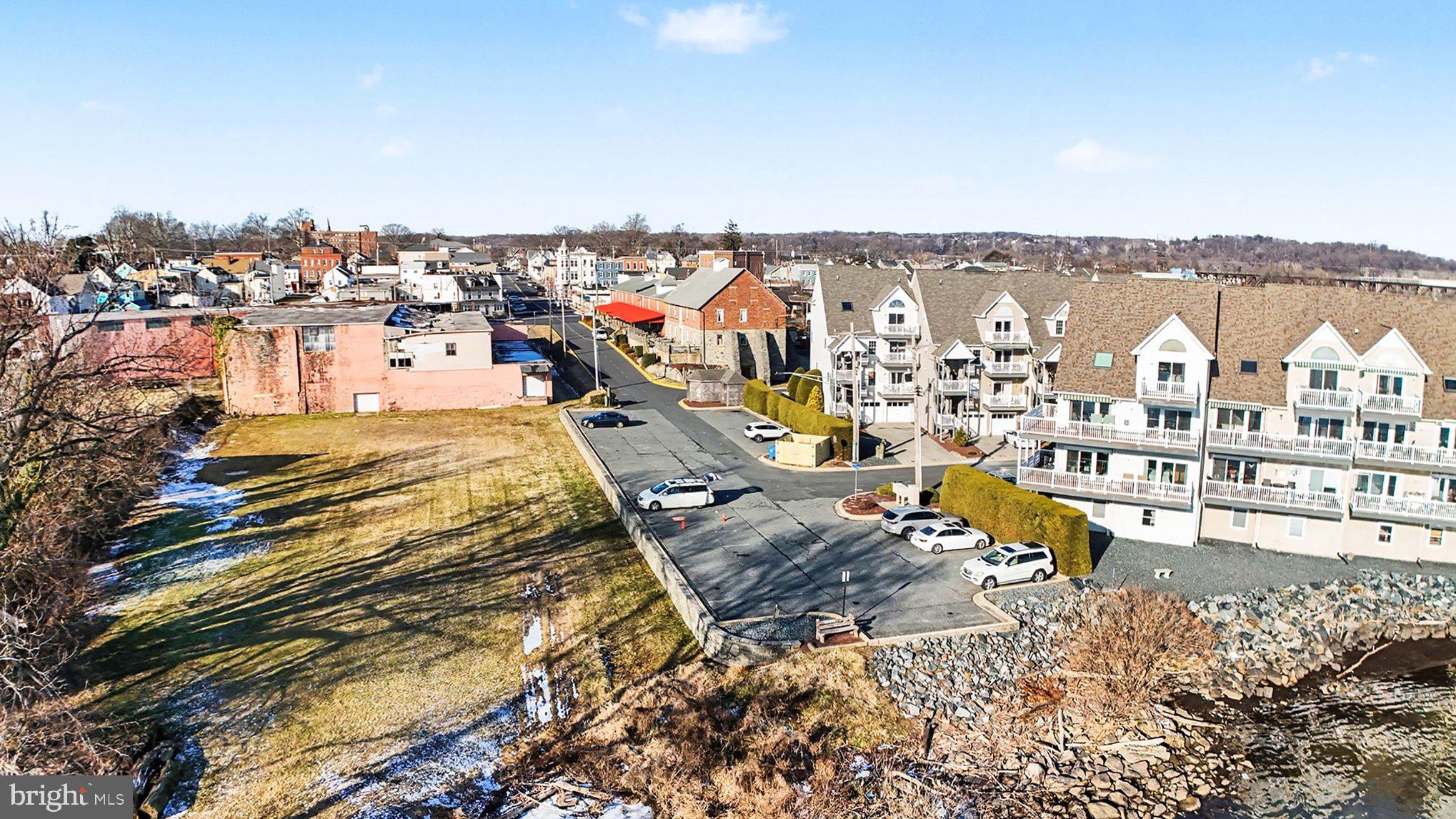 202 Pointe Way, Unit 202B Havre de Grace, MD 21078 - Photo 57 of 72 Extra parking