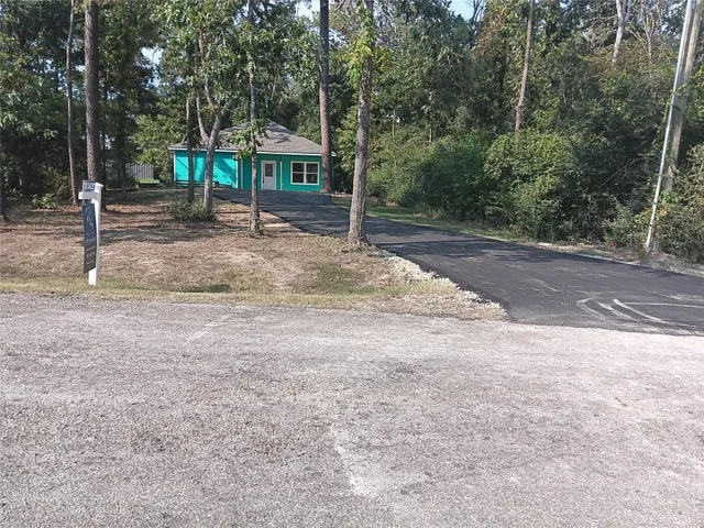 $269,000 | 182 Yaupon Creek, Onalaska, TX 77360