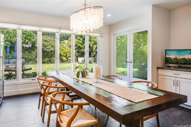 $5,599,000 | 1319 Mokulua Drive, Kailua, HI 96734