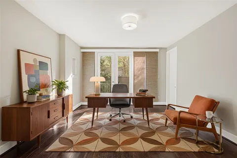 $555,000 | 1750 West 23rd Street, Houston, TX 77008