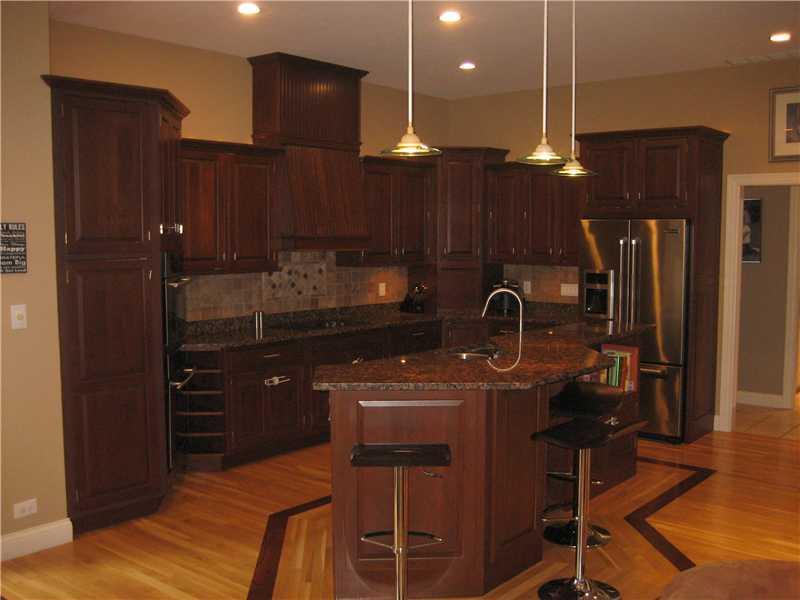 12254 Ridgeside Road Indianapolis, IN 46256 - Photo 3 of 24 Gallery Image 3