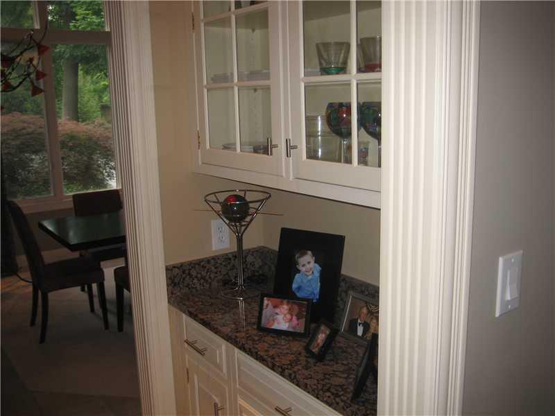 12254 Ridgeside Road Indianapolis, IN 46256 - Photo 8 of 24 Gallery Image 8