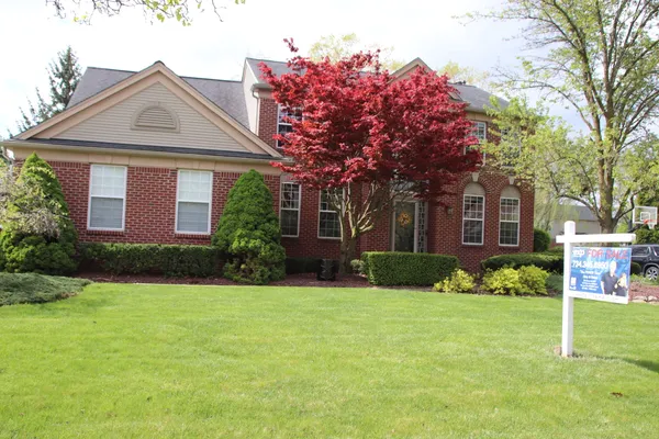 $699,900 | 48871 Manhattan Circle, Canton, MI 48188