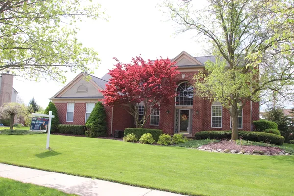$699,900 | 48871 Manhattan Circle, Canton, MI 48188
