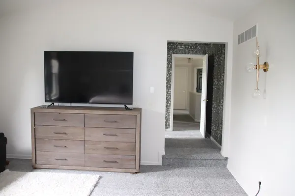 $699,900 | 48871 Manhattan Circle, Canton, MI 48188