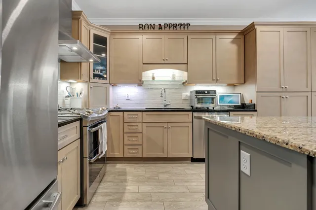 $739,900 | 7277 White Clover Court, Tallahassee, FL 32311