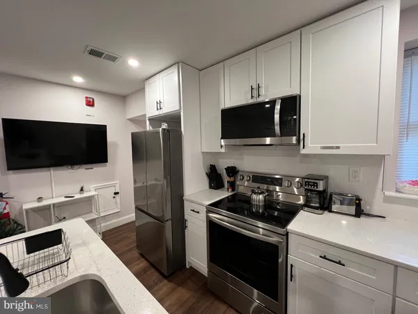 $2,300 | 1985 North 63rd Street, Unit 2, Philadelphia, PA 19151