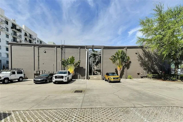 $3,600 | 217 North 12th Street, Unit 114, Tampa, FL 33602