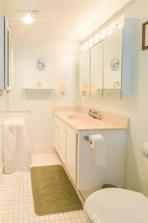 $225,900 | 101 Southeast 3rd Avenue, Unit 401, Dania Beach, FL 33004