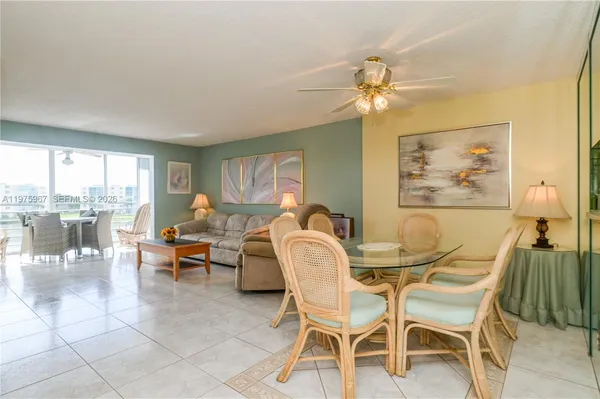 $225,900 | 101 Southeast 3rd Avenue, Unit 401, Dania Beach, FL 33004