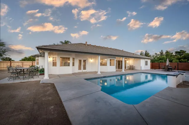 $875,000 | 17448 Island Drive, Madera, CA 93636