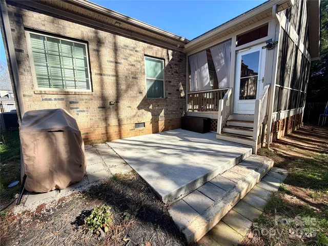 $518,000 | 121 Misty Woods Drive, Clover, SC 29710