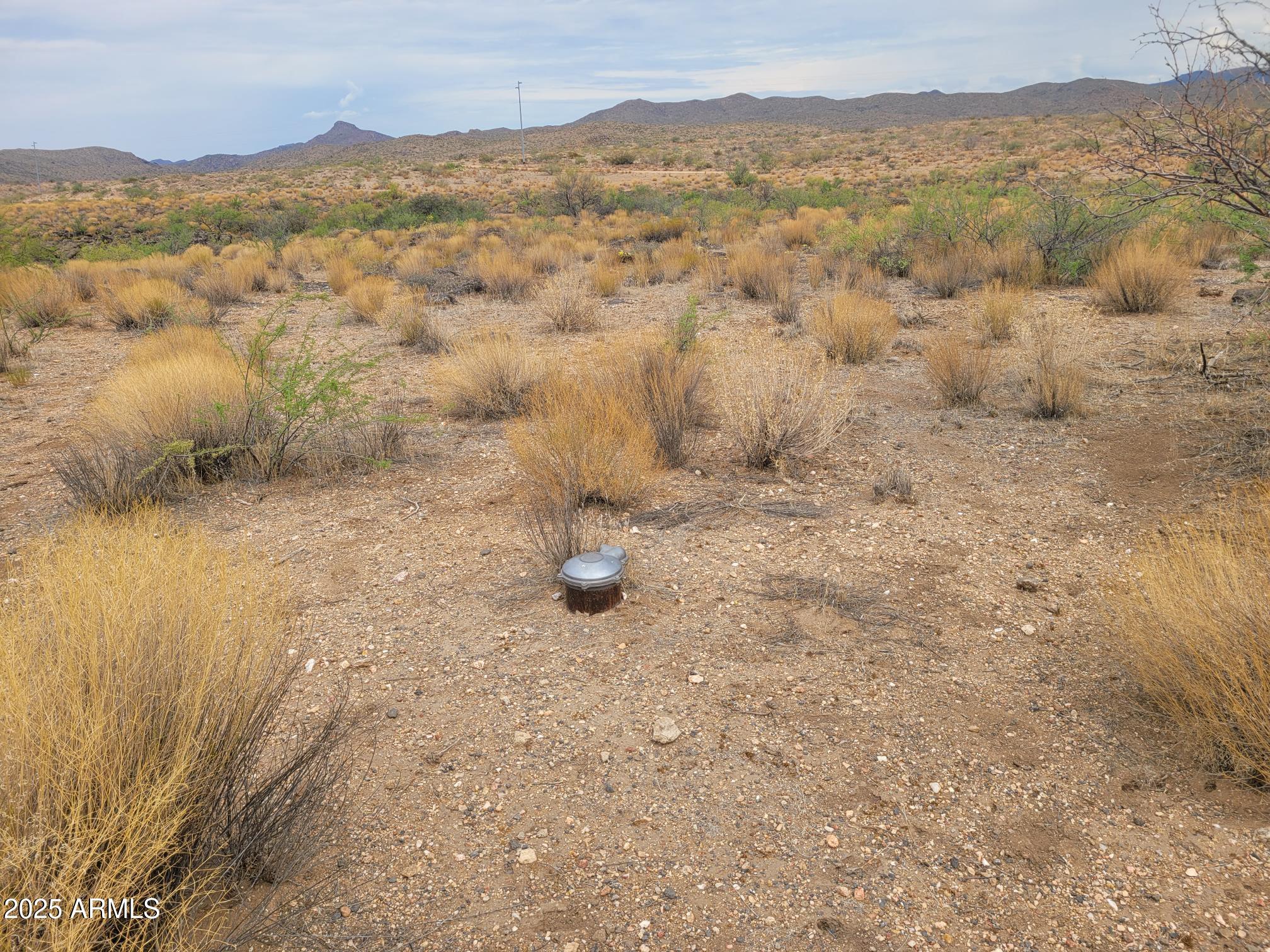 40-41 South San Peppy Road, Unit 40&41 Congress, AZ 85332 - Photo 2 of 11 a view of an outdoor space and mountain view