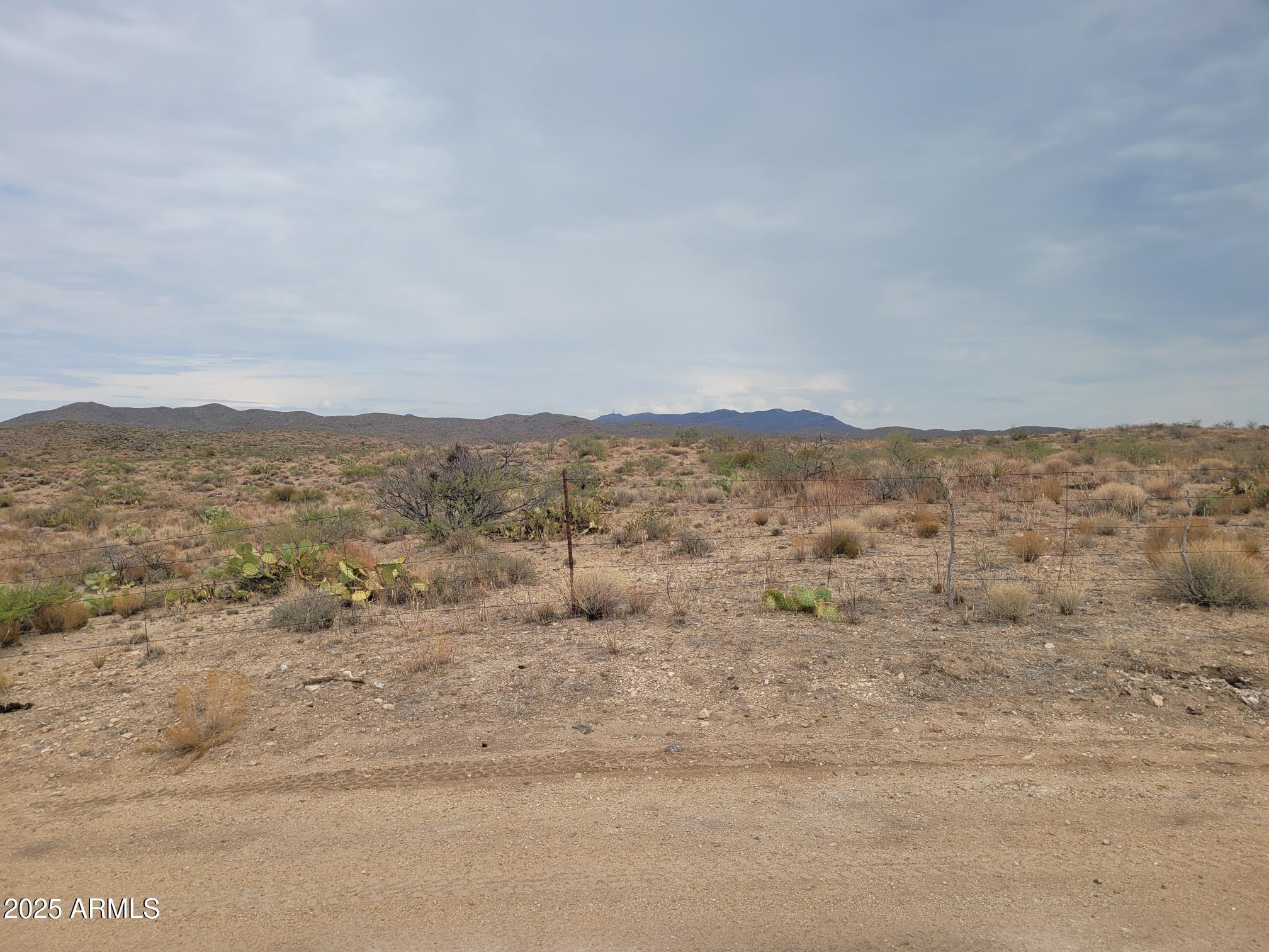 40-41 South San Peppy Road, Unit 40&41 Congress, AZ 85332 - Photo 7 of 11
