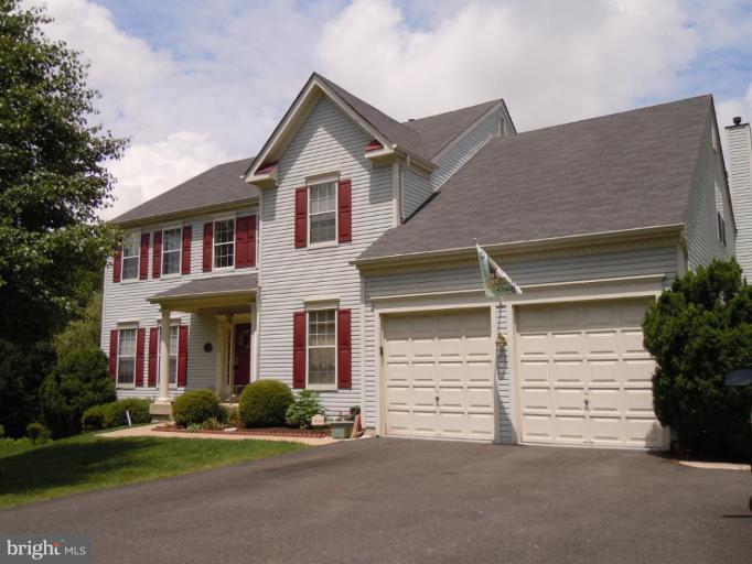 6732 Newington Road Lorton, VA 22079 - Photo 2 of 30 Exterior #2