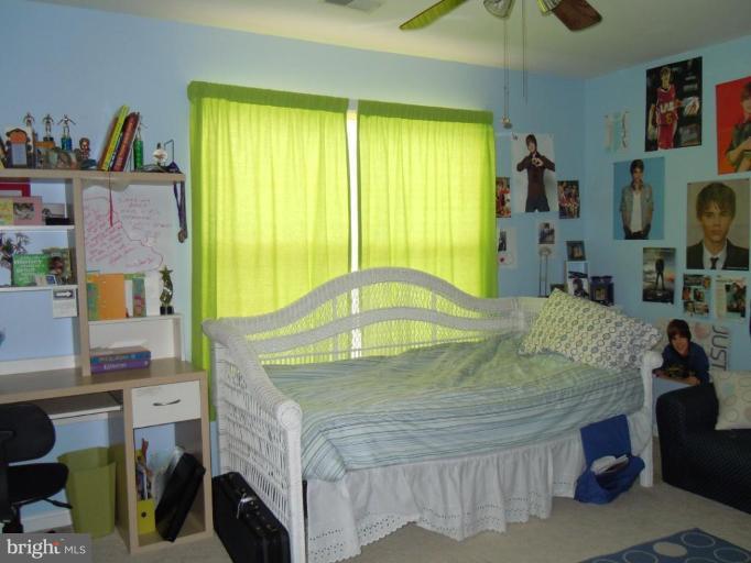 6732 Newington Road Lorton, VA 22079 - Photo 15 of 30 Bedroom #3