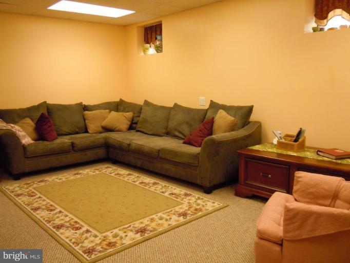 6732 Newington Road Lorton, VA 22079 - Photo 26 of 30 Recreation Room