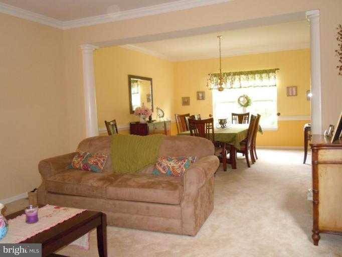 6732 Newington Road Lorton, VA 22079 - Photo 5 of 30 Living Room #2