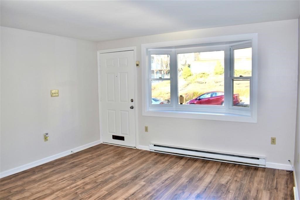 6 Mt Vernon Street, Unit D Worcester, MA 01605 - Photo 5 of 17