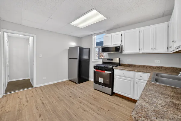 $409,900 | 917 North Cicero Avenue, Chicago, IL 60651